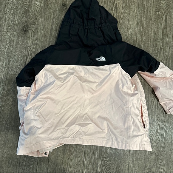 The North Face Pink and Black Jacket - Picture 2 of 3